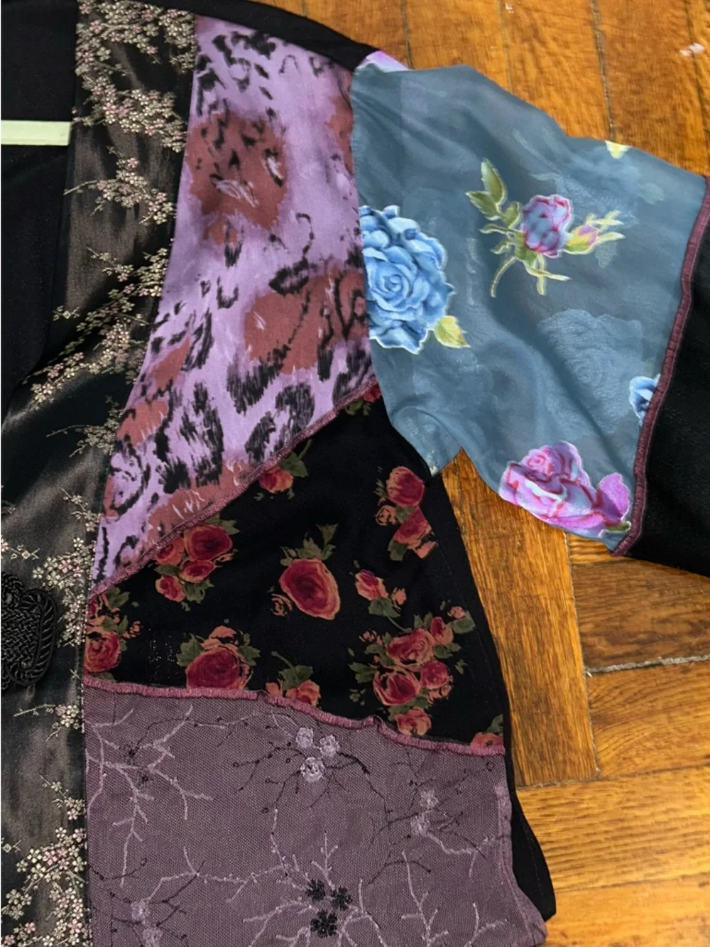 Vintage Lavender and Black Floral Patchwork Kimono Jacket - Picture 2 of 4